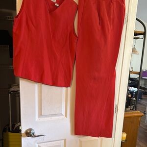 Vibrant Red Pantsuit with Relaxed Fit